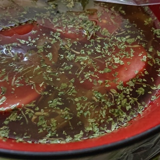 トマトパクチーラーメンスープ
